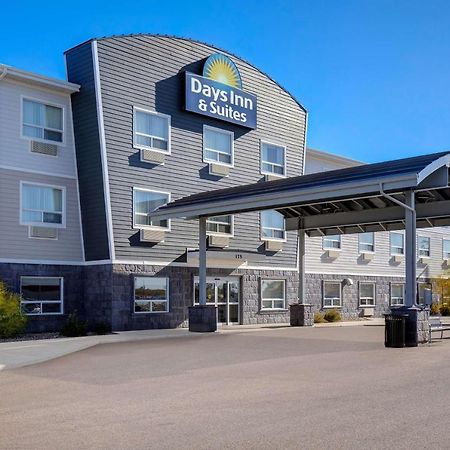 Days Inn & Suites By Wyndham Warman Εξωτερικό φωτογραφία